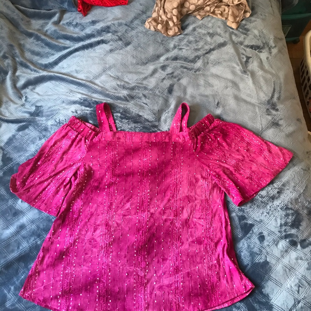 Shirt - Picture 2 of 3